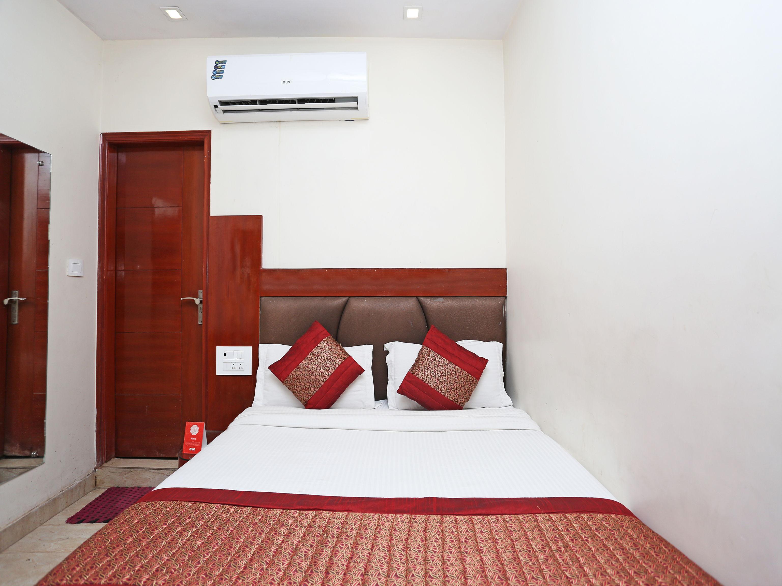 Oyo 6169 Hotel Prem Deluxe New Delhi Ngoại thất bức ảnh